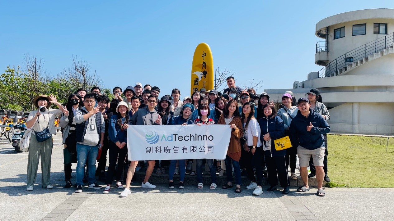 AsiaPac_AdTech_BeachCleanup_01.jpg AsiaPac_AdTech_BeachCleanup_01.jpg