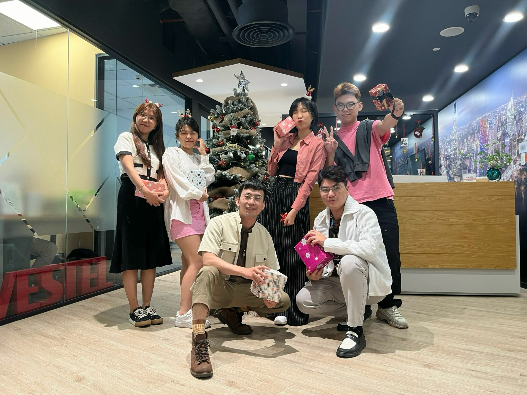 Christmas-wit-AsiaPac-x-AdTech-Team-09.png Christmas-wit-AsiaPac-x-AdTech-Team-09.png