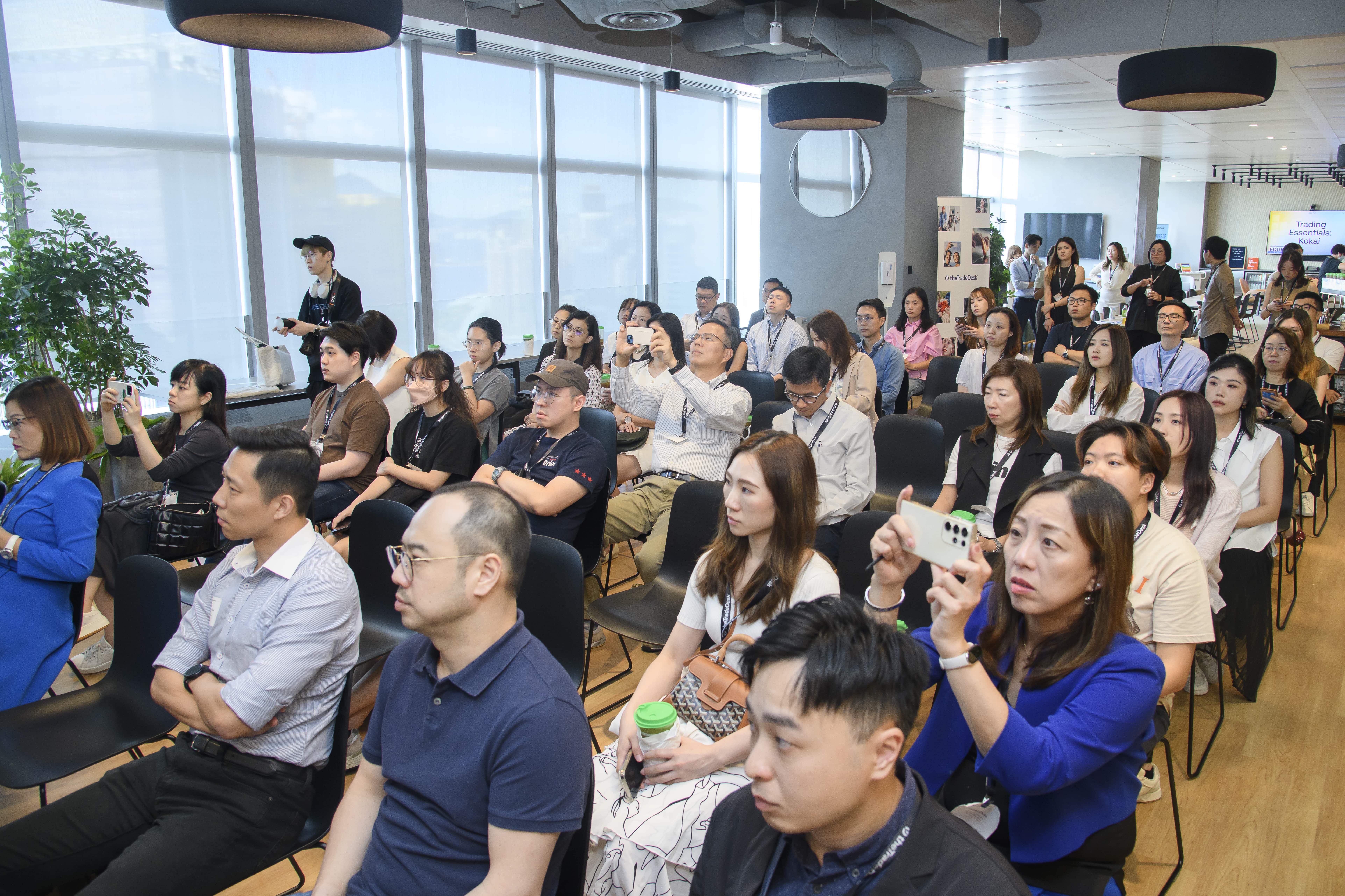 asiapac-group-celebrates-successful-seminar-while-highlighting-connectedtv-&-pdooh-04.jpg asiapac-group-celebrates-successful-seminar-while-highlighting-connectedtv-&-pdooh-04.jpg